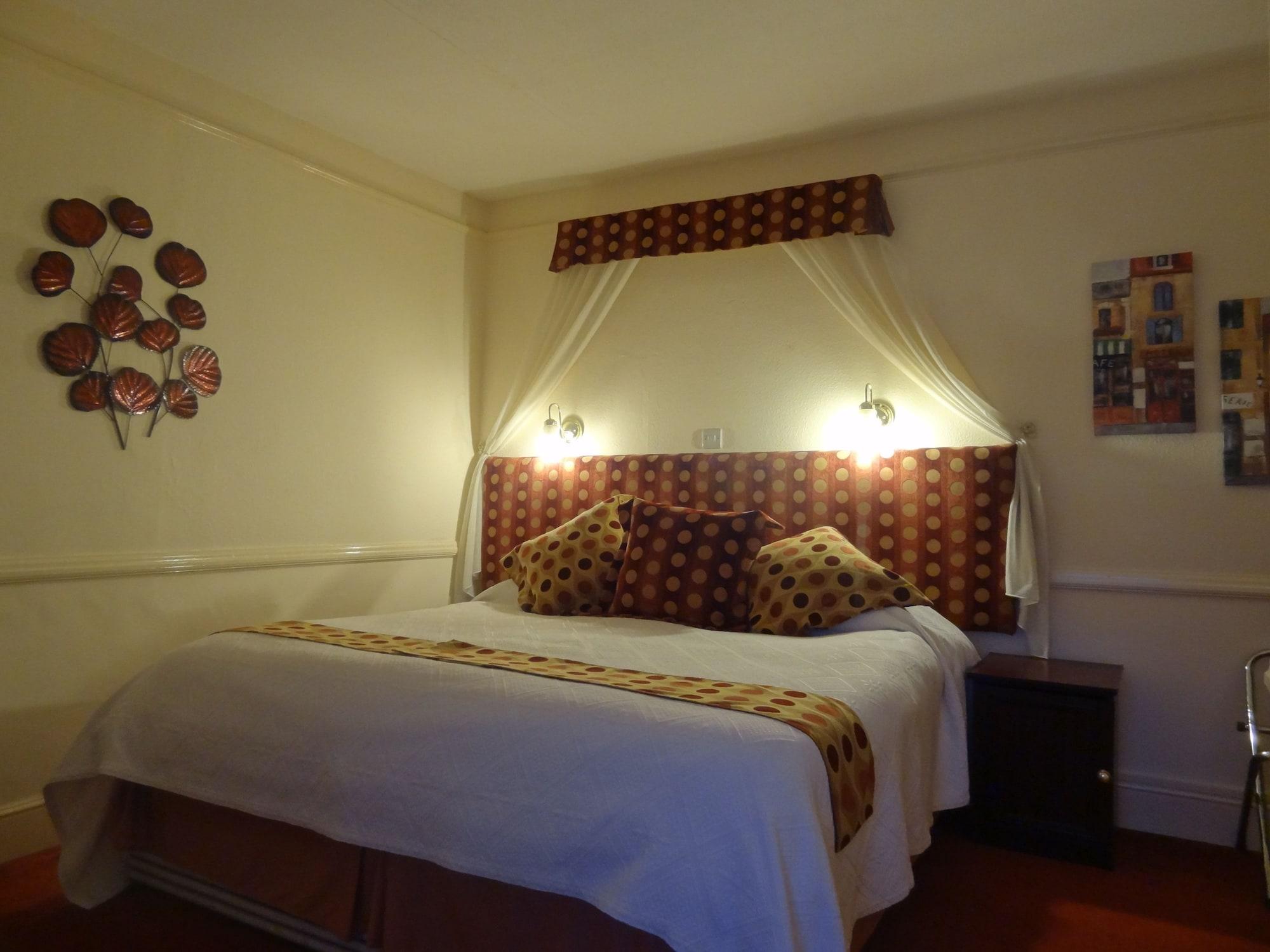 Edward Hotel Глостер Экстерьер фото