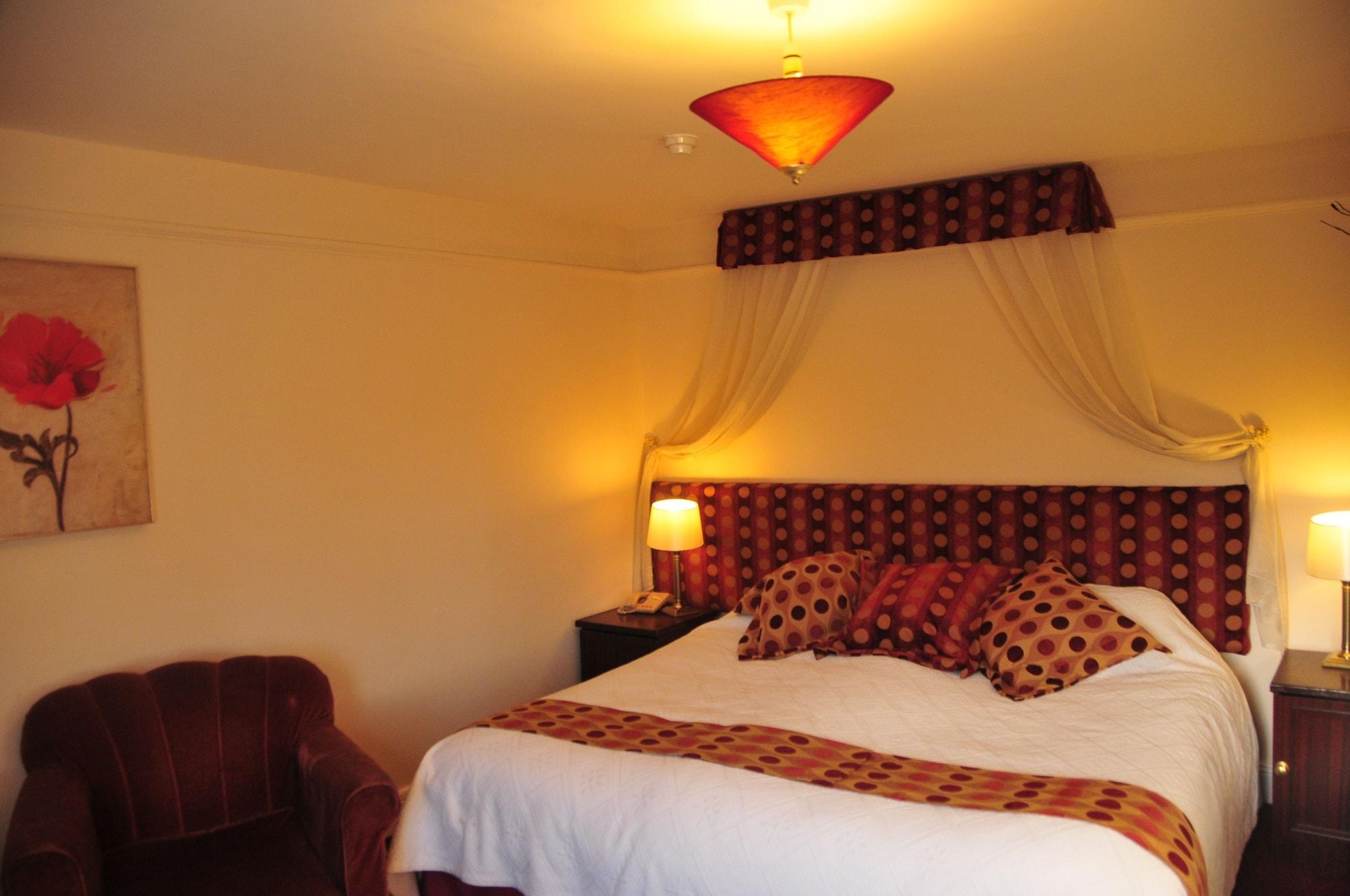 Edward Hotel Глостер Экстерьер фото