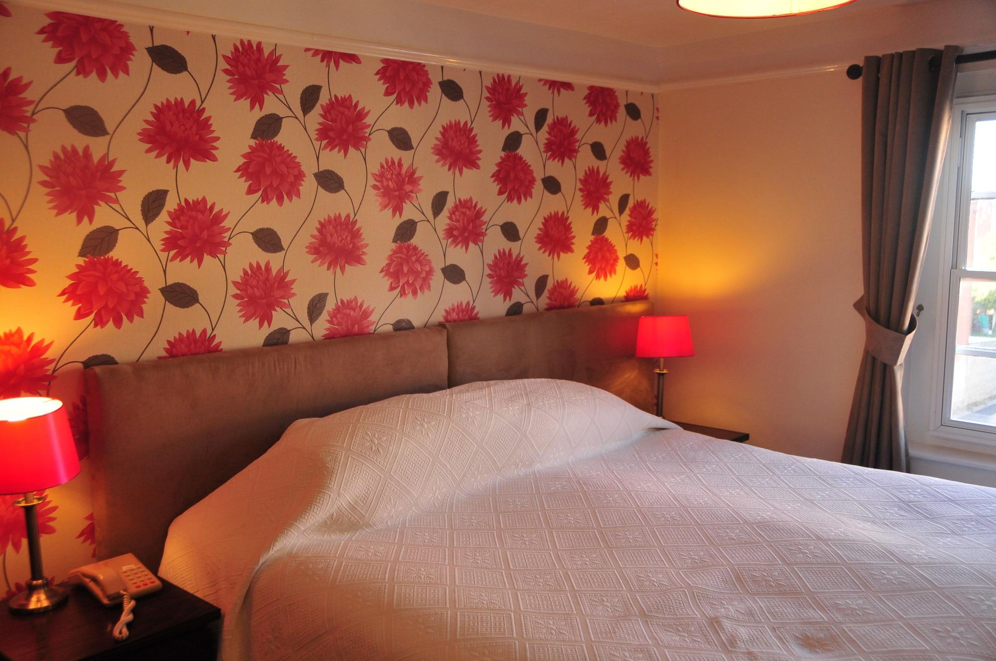 Edward Hotel Глостер Экстерьер фото